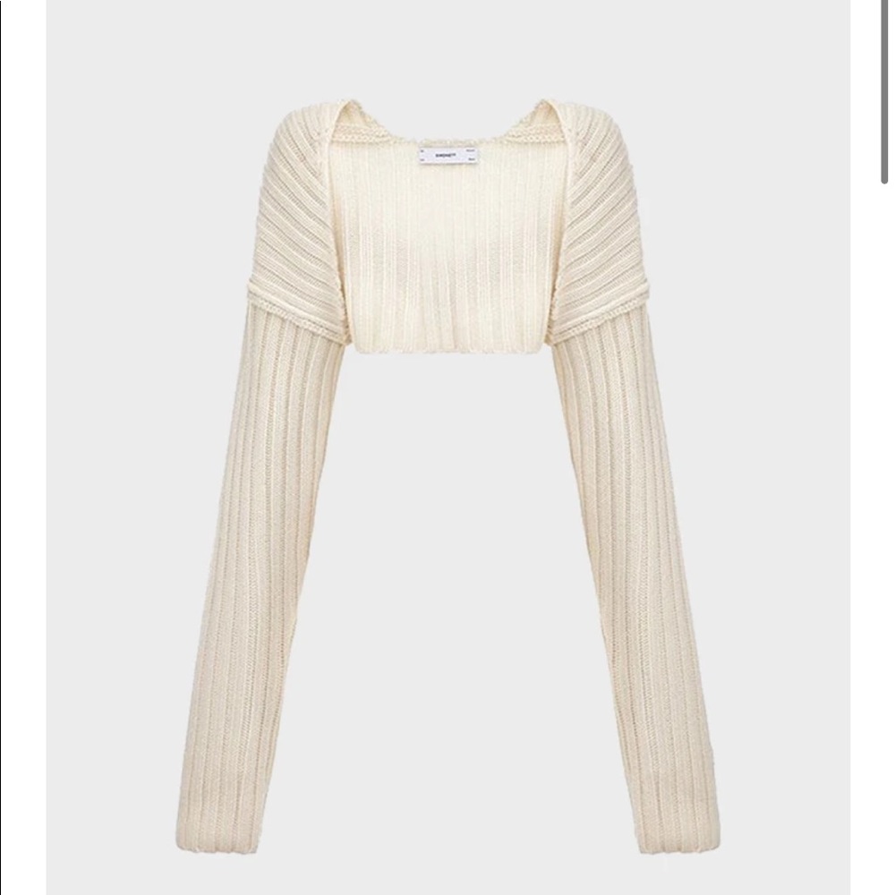 NWT Simonett Sweater Sleeve White - One size